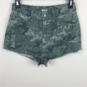 Urban Outfitters / BDG - High Rise Dree Cheeky Camouflage Shorts
